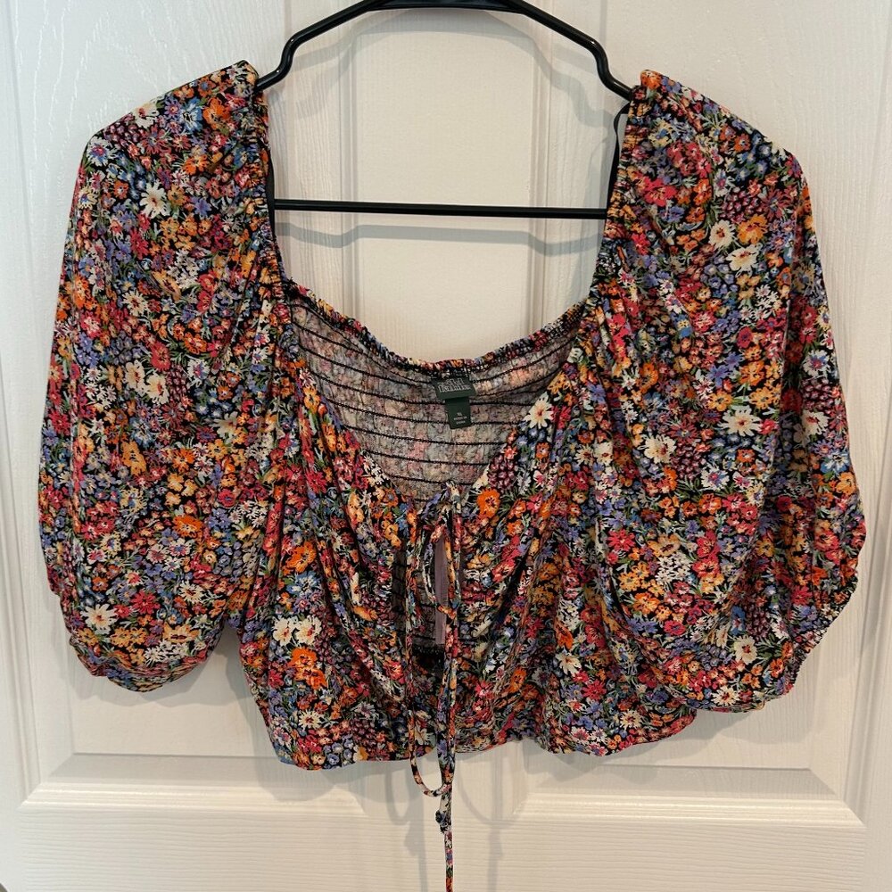 Wild Fable NWT Floral Tie Front Crop Tip, Multi XL